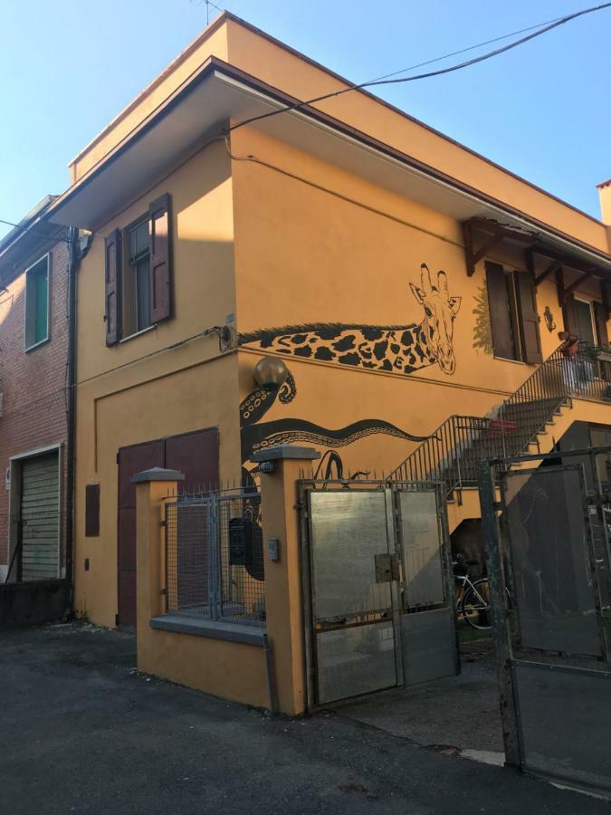 The Butcher-Ducati And Airport Blq Apartment Bologna Exterior photo